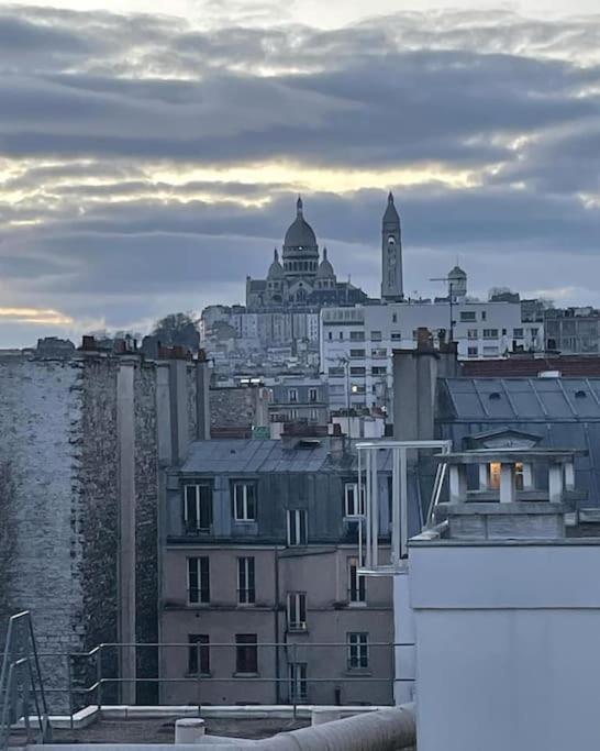 Vue Sur Le Sacre Coeur Montmartre Apartment Paris Bagian luar foto